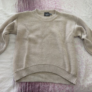 Wool sweater